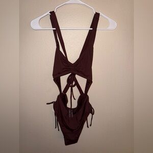 Envya NWT Two Piece Bikini w/ Criss‎ Cross Back size Medium